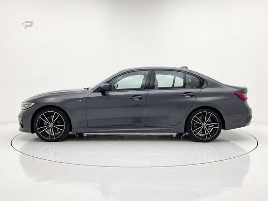 BMW-320i-2.0 16V TURBO FLEX M SPORT AUTOMÁTICO BMW-320i-2022