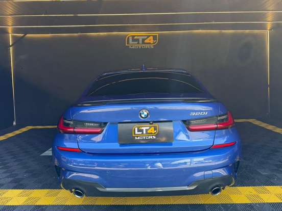 BMW-320i-2.0 16V TURBO GASOLINA M SPORT AUTOMÁTICO BMW-320i-2020