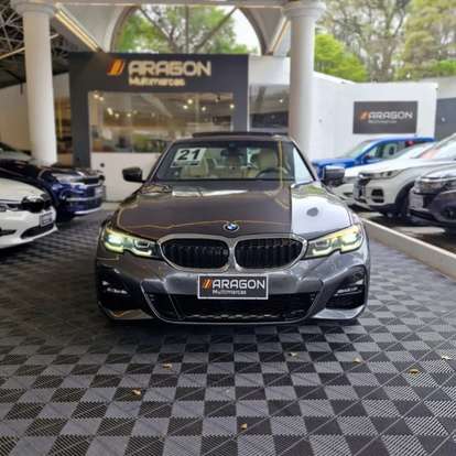 BMW-320i-2020