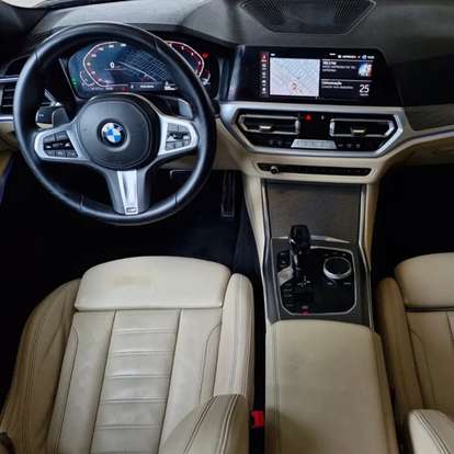 BMW-320i-2020