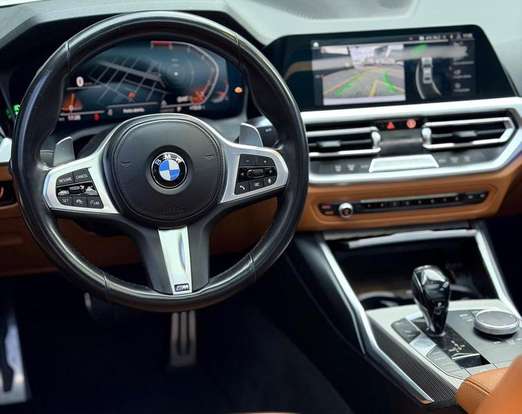 BMW-320i-2020