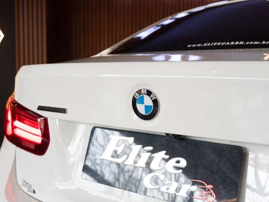 BMW-320i-2.0 SPORT 16V TURBO ACTIVE FLEX 4P AUTOMÁTICO BMW-320i-2017