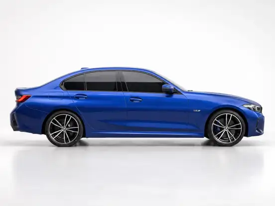 BMW-330e-2022