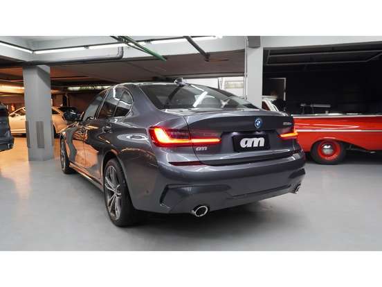BMW-330e-2.0 16V TURBO HÍBRIDO M SPORT AUTOMÁTICO BMW-330e-2022