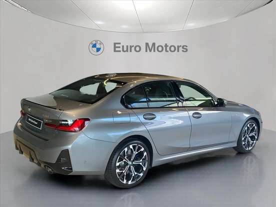 BMW-330e-2026