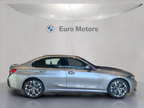 BMW-330e-2026