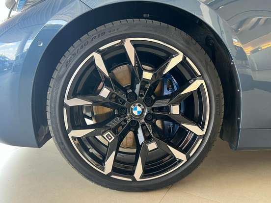 BMW-420i-2025