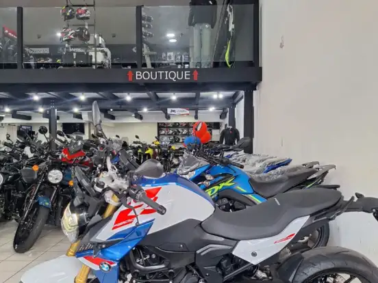 BMW-F 900 R SPORT PLUS BMW-F 900 R SPORT PLUS-2024