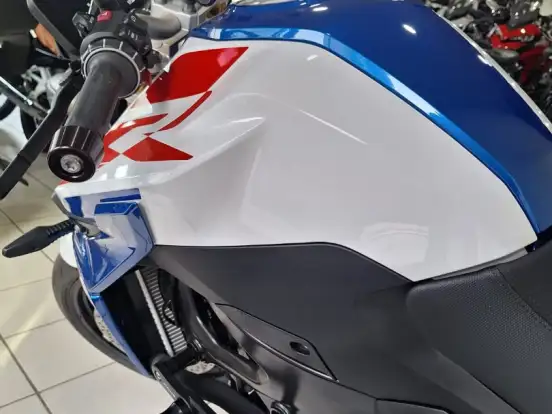 BMW-F 900 R SPORT PLUS BMW-F 900 R SPORT PLUS-2024