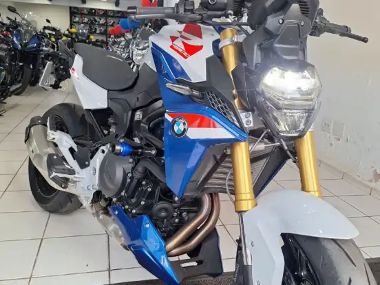 BMW-F 900 R SPORT PLUS BMW-F 900 R SPORT PLUS-2024