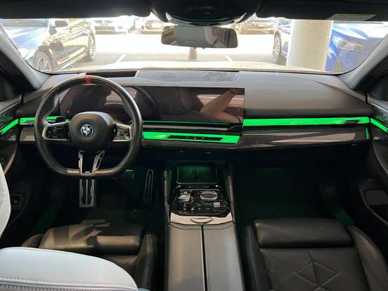 BMW-i5-ELÉTRICO XDRIVE60 M SPORT BMW-i5-2024