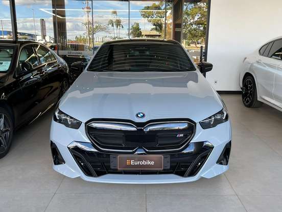 BMW-i5-ELÉTRICO XDRIVE60 M SPORT BMW-i5-2024