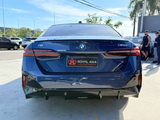 BMW-i5-ELÉTRICO XDRIVE60 M SPORT BMW-i5-2023