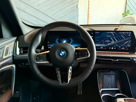 BMW-iX1-ELÉTRICO XDRIVE30 M SPORT BMW-iX1-2025