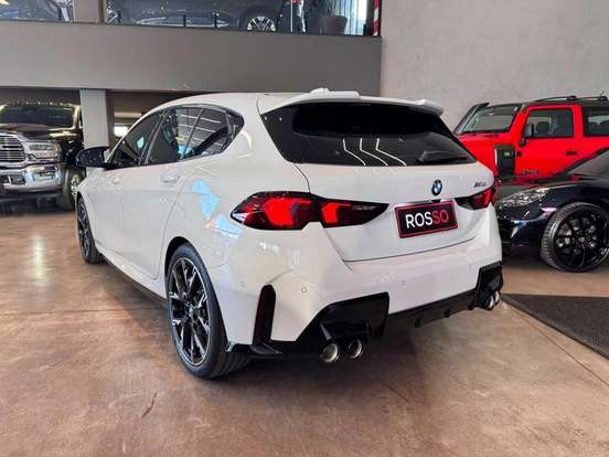 BMW-M 135i-2.0 16V TURBO GASOLINA XDRIVE STEPTRONIC BMW-M 135i-2025