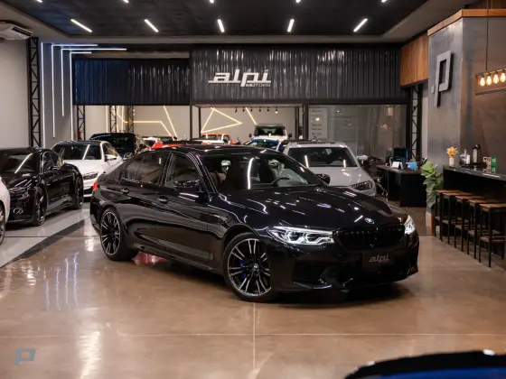 BMW M5 4.4 V8 TWIN POWER M XDRIVE STEPTRONIC