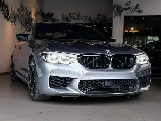 BMW-M5-4.4 V8 TWIN POWER M XDRIVE STEPTRONIC BMW-M5-2018