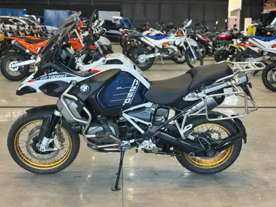 BMW-R 1250 GS ADVENTURE BMW-R 1250 GS ADVENTURE-2024