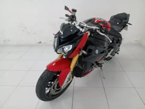 BMW-S 1000 R BMW-S 1000 R-2018