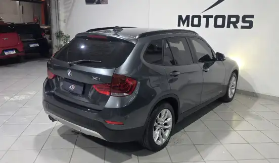 BMW-X1-2015