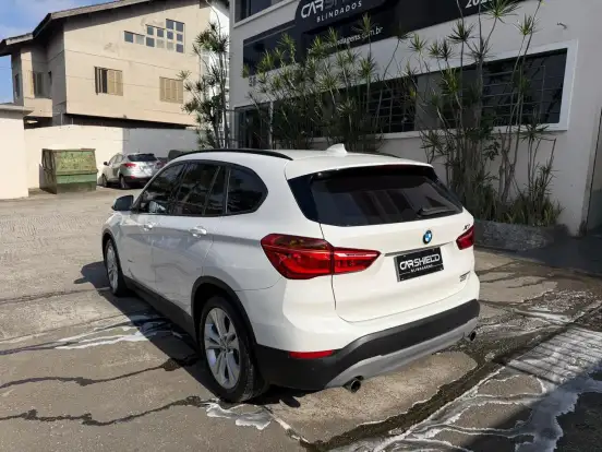 BMW-X1-2016