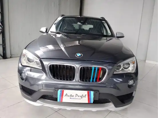 BMW-X1-2.0 16V TURBO ACTIVEFLEX SDRIVE20I 4P AUTOMÁTICO BMW-X1-2014