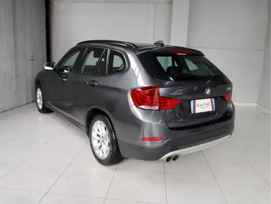 BMW-X1-2014