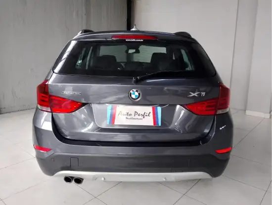 BMW-X1-2014