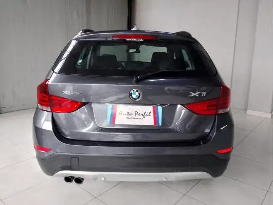BMW-X1-2.0 16V TURBO ACTIVEFLEX SDRIVE20I 4P AUTOMÁTICO BMW-X1-2014