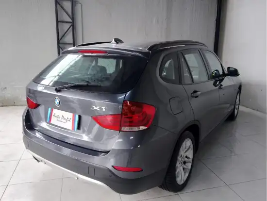 BMW-X1-2014