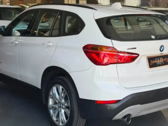 BMW-X1-2.0 16V TURBO ACTIVEFLEX SDRIVE20I 4P AUTOMÁTICO BMW-X1-2018