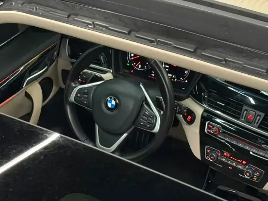 BMW-X1-2.0 16V TURBO ACTIVEFLEX SDRIVE20I 4P AUTOMÁTICO BMW-X1-2019