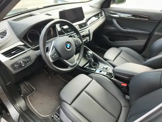 BMW-X1-2.0 16V TURBO ACTIVEFLEX SDRIVE20I X-LINE 4P AUTOMÁTICO BMW-X1-2021