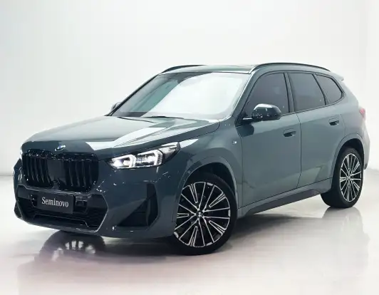 BMW-X1-2024