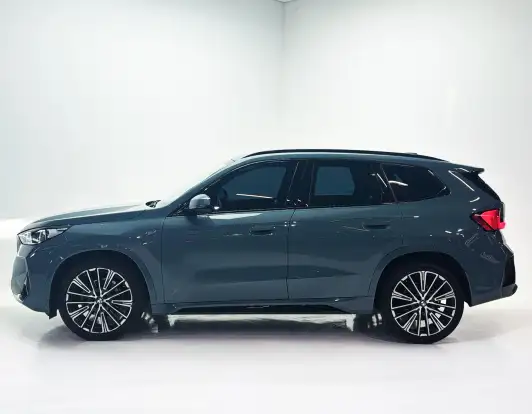 BMW-X1-2024