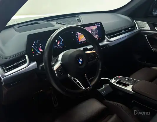 BMW-X1-2024