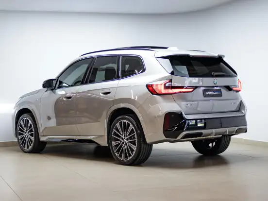 BMW-X1-2.0 16V TURBO GASOLINA SDRIVE20I M SPORT STEPTRONIC BMW-X1-2024