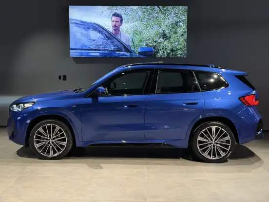 BMW-X1-2024