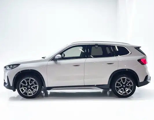 BMW-X1-2.0 16V TURBO GASOLINA SDRIVE20I X-LINE STEPTRONIC BMW-X1-2024