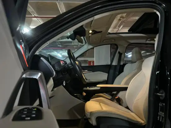BMW-X1-2023