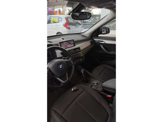 BMW-X1-2021