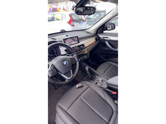 BMW-X1-2021