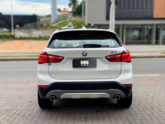 BMW-X1-2.0 16V TURBO ACTIVEFLEX SDRIVE20I 4P AUTOMÁTICO BMW-X1-2016