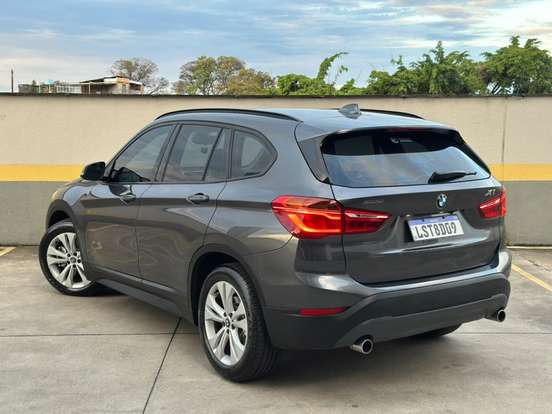 BMW-X1-2.0 16V TURBO ACTIVEFLEX SDRIVE20I 4P AUTOMÁTICO BMW-X1-2016
