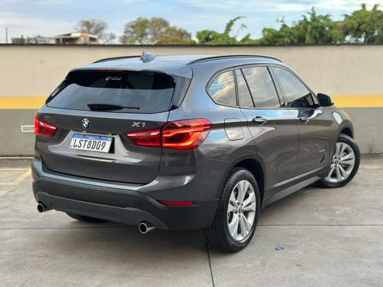 BMW-X1-2.0 16V TURBO ACTIVEFLEX SDRIVE20I 4P AUTOMÁTICO BMW-X1-2016