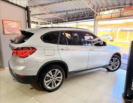 BMW-X1-2016