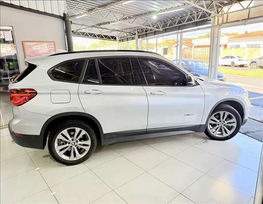 BMW-X1-2016