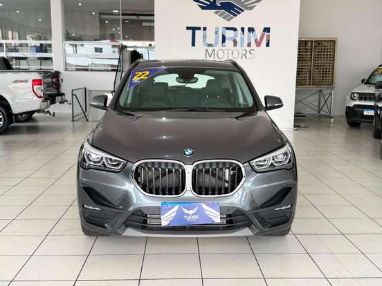 BMW-X1-2021