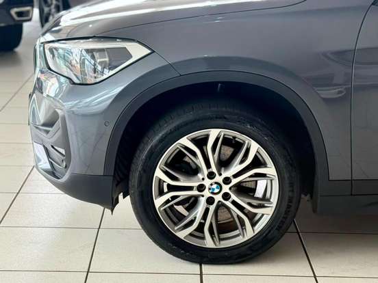 BMW-X1-2.0 16V TURBO ACTIVEFLEX SDRIVE20I GP 4P AUTOMÁTICO BMW-X1-2021
