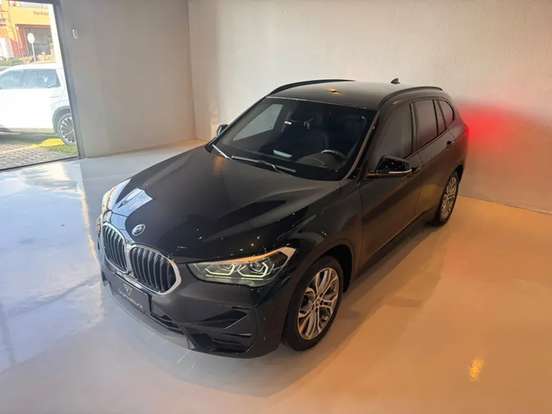 BMW-X1-2021